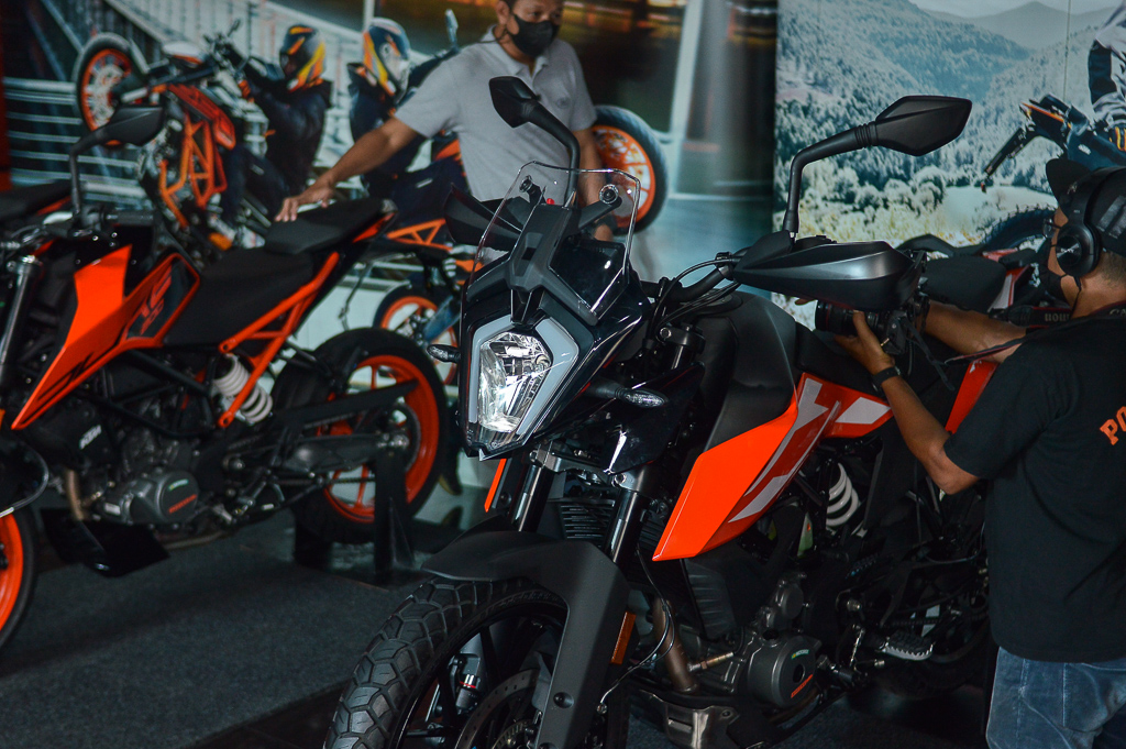 Simak Harga KTM Duke 200, Duke 250, dan 