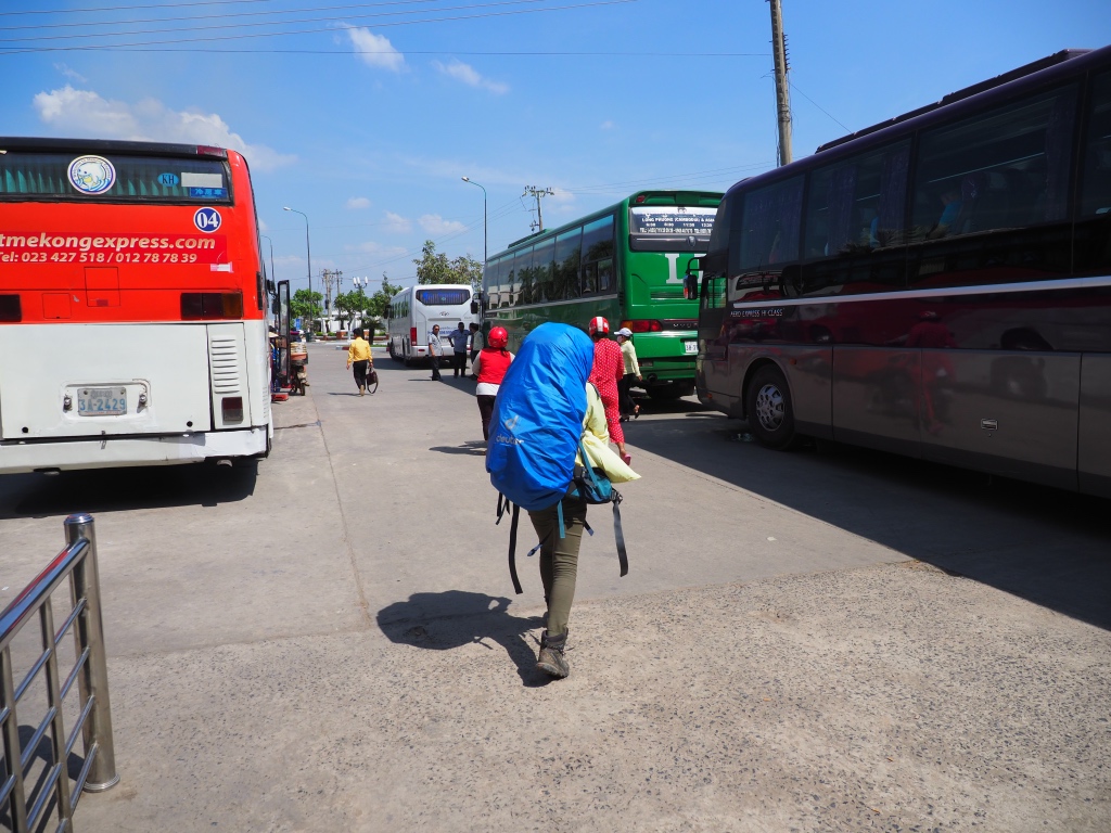 【カンボジア＞ベトナム】バスでプノンペンからホーチミンへ MTnote