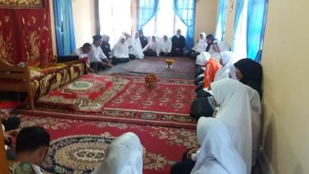 Takziyah dan Ziarah Kubur | Website MTsN 10 Tanah Datar, Sumatera Barat
