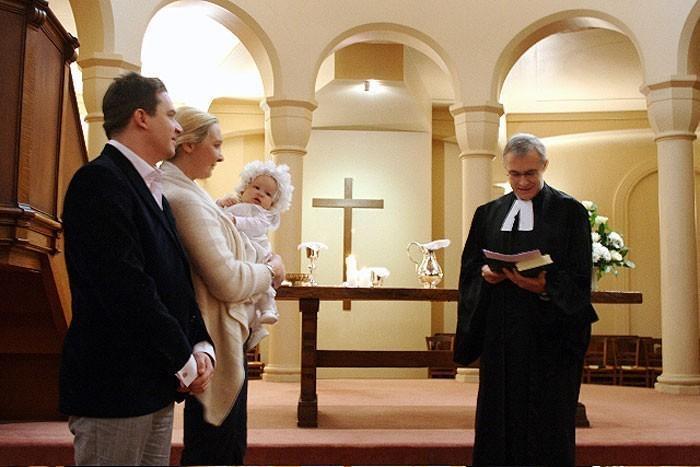 Die Taufe Bei Den Protestanten Reformierte Lutheraner Und Evangelische Baptisten Musee Protestant