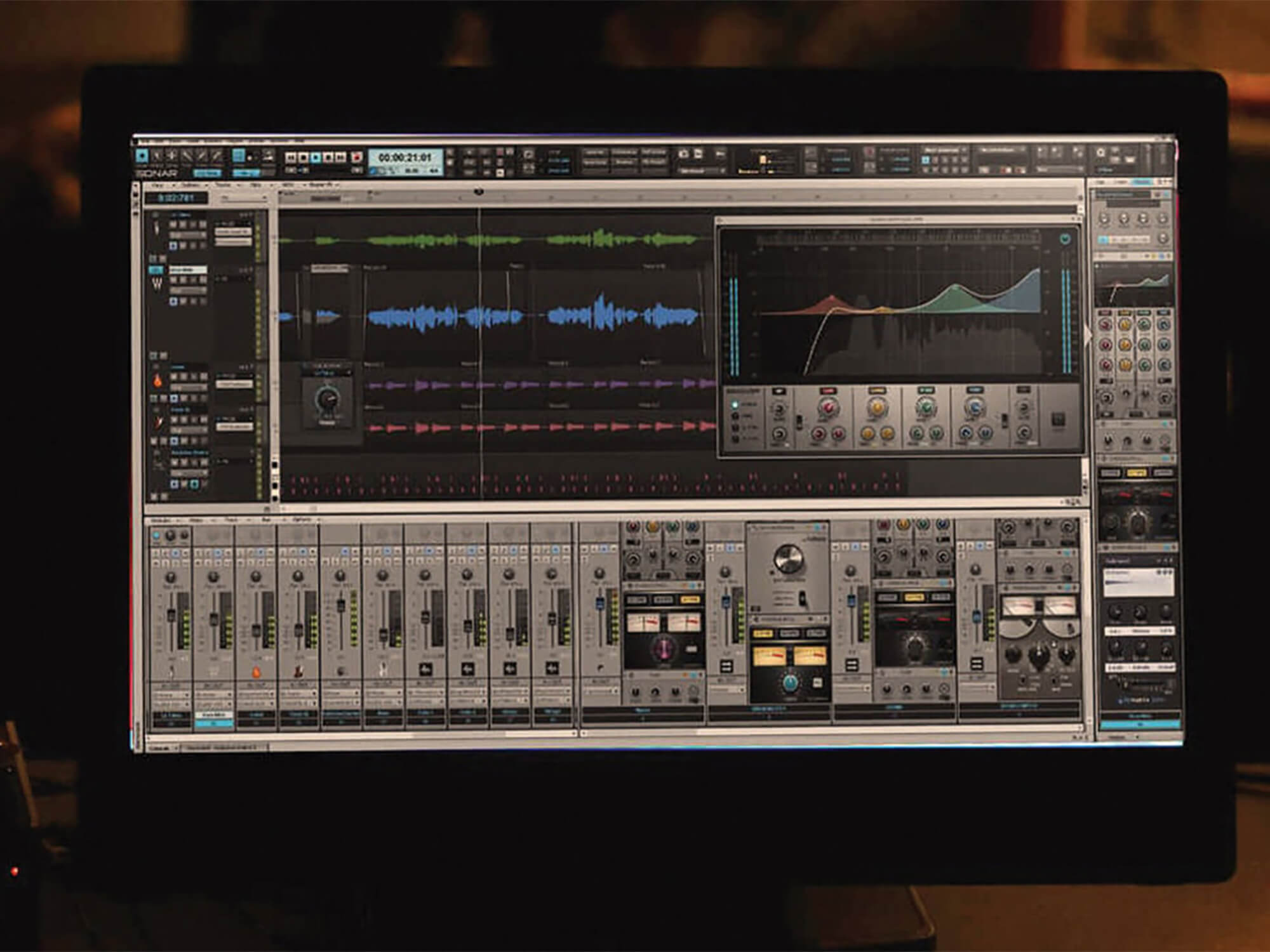 Cakewalk is designed by bandlab, and as other products on the list, is free. The Best Freeware Daws To Start Making Music For Free Musictech