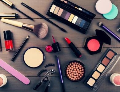 هل العراق أصبح وجهة للمنتجات المقلدة في مجال التجميل؟ هل العراق أصبح وجهة للمنتجات المقلدة في مجال التجميل؟