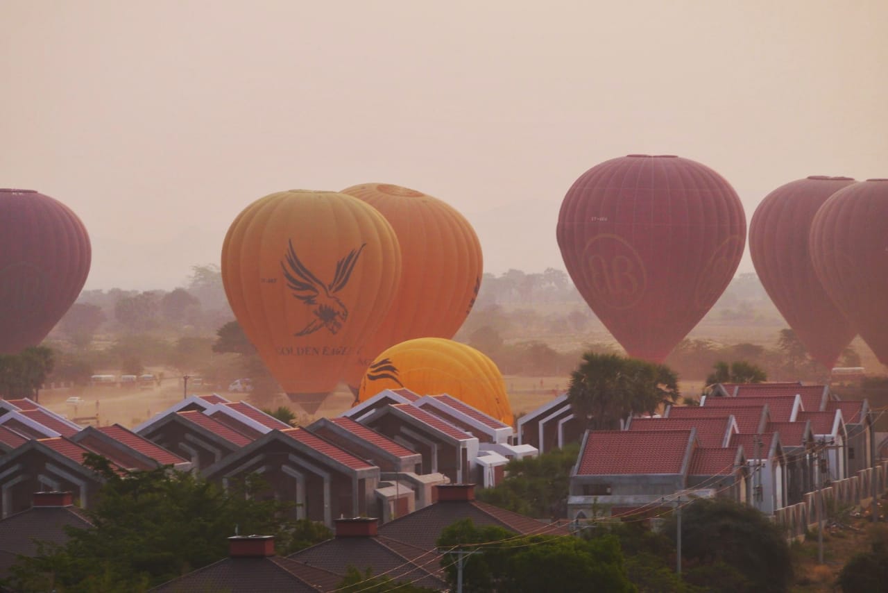 Myanmar Hot Air Balloon Oriental Ballooning vs Balloons