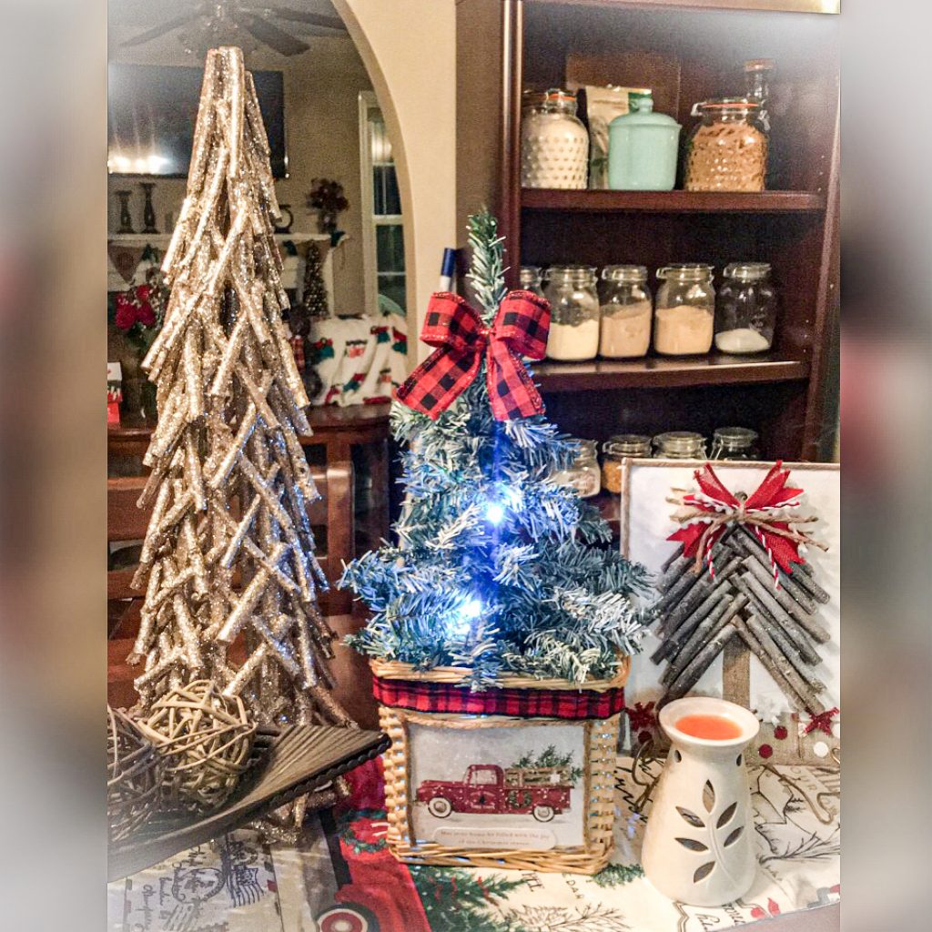 Mini Christmas Tree Stand My Eclectic Treasures