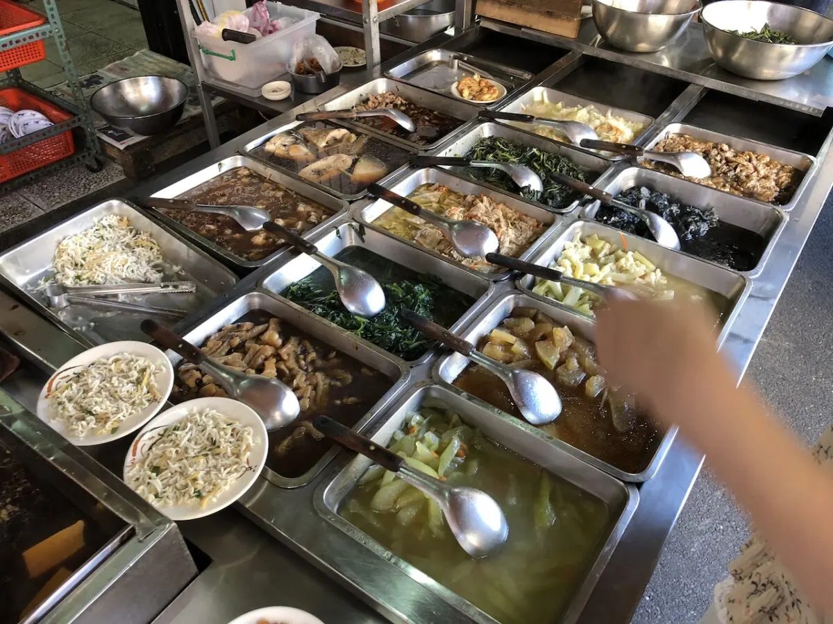 台湾朝食の定番!おかゆを「清粥小菜」でいただきました!