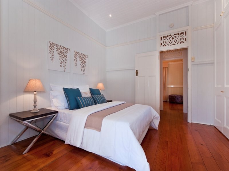 Sentirsi sempre molto comodi, senza dover per forza fare incetta di . 10 Suggerimenti Low Cost Per Realizzare Una Testata Per Il Letto Creativa Architettura E Design A Roma