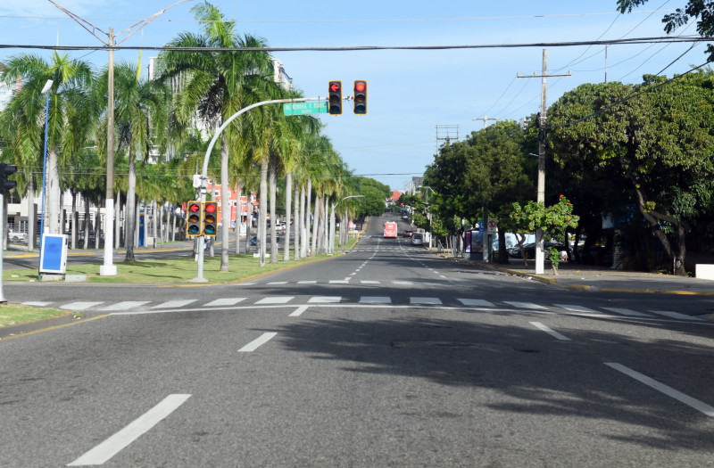 Poco flujo vehicular en el Gran Santo Domingo este Viernes Santo