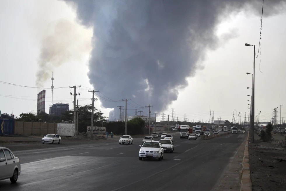 Acceso en puerto de Irán deja más de 500 heridos y provoca graves daños Acceso en puerto de Irán deja más de 500 heridos y provoca graves daños