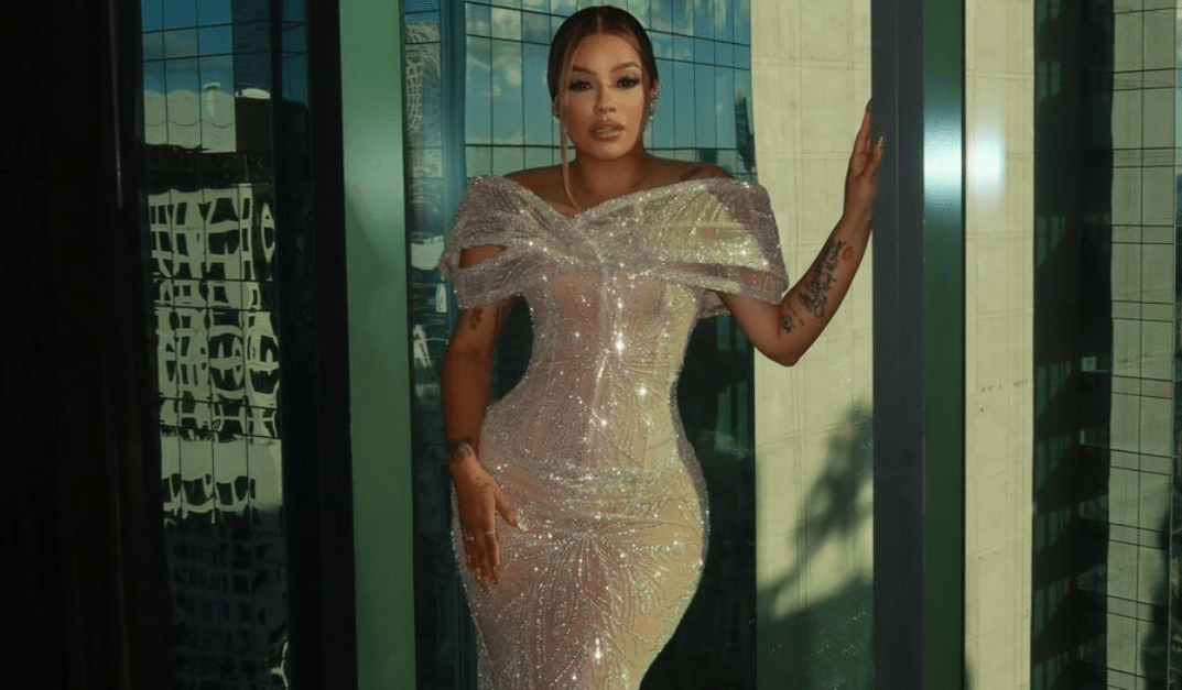 ¡La vidriera brilla esta indeterminación! Así llega La Insuperable a los Latin Billboard 2025