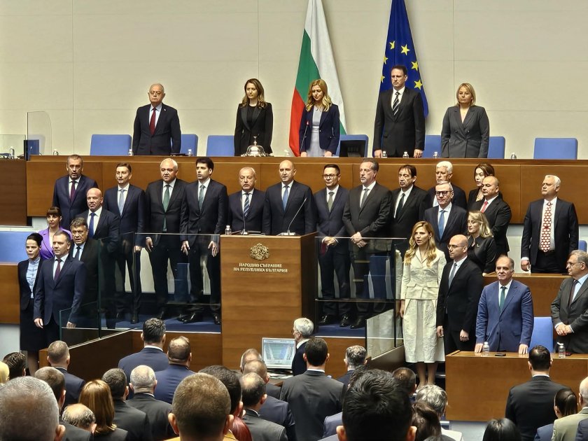 Официално: Румен Радев е премиер!
