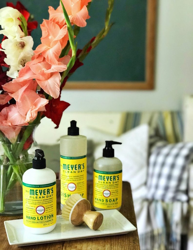 *FREE* Mrs. Meyer’s Summer Fun Cleaning Kit! Natalie Creates