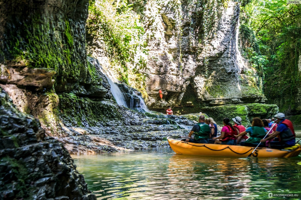 Photo После отдыха мы отправляемся на пешеходную экскурсию по историческим . Transfer Ekskursiya Iz Tbilisi Do Batumi Meri Iskakova