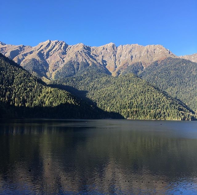 Гагра, озеро рица, дача сталина. Zhemchuzhina Abhazii Ozero Rica Svetlana Vaskova