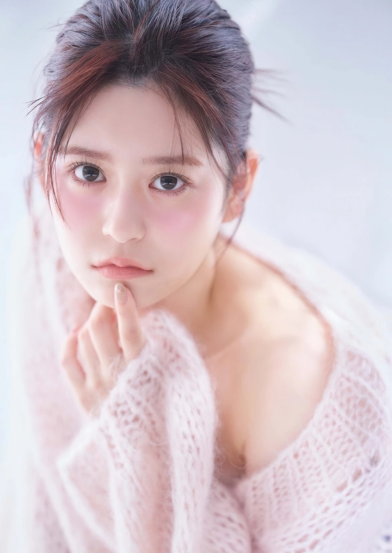 月足天音 Amane Tsukiashi 登上 Big Comic Spirits 2026年9号