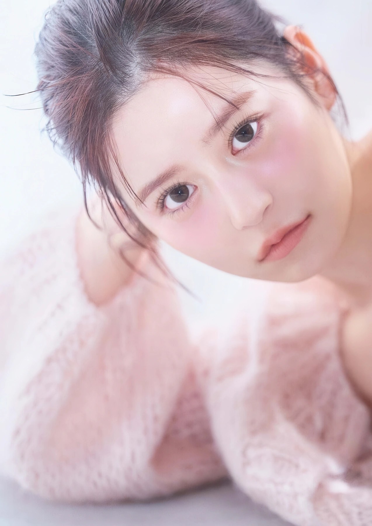 月足天音 Amane Tsukiashi 登上 Big Comic Spirits 2026年9号