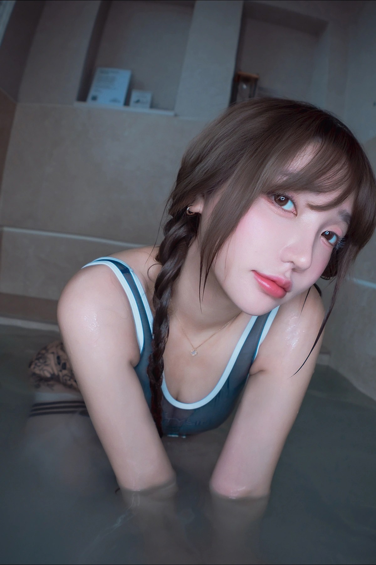 Son Yeeun 손예은 DJAWA Swimming Lessons Underwater Set.03