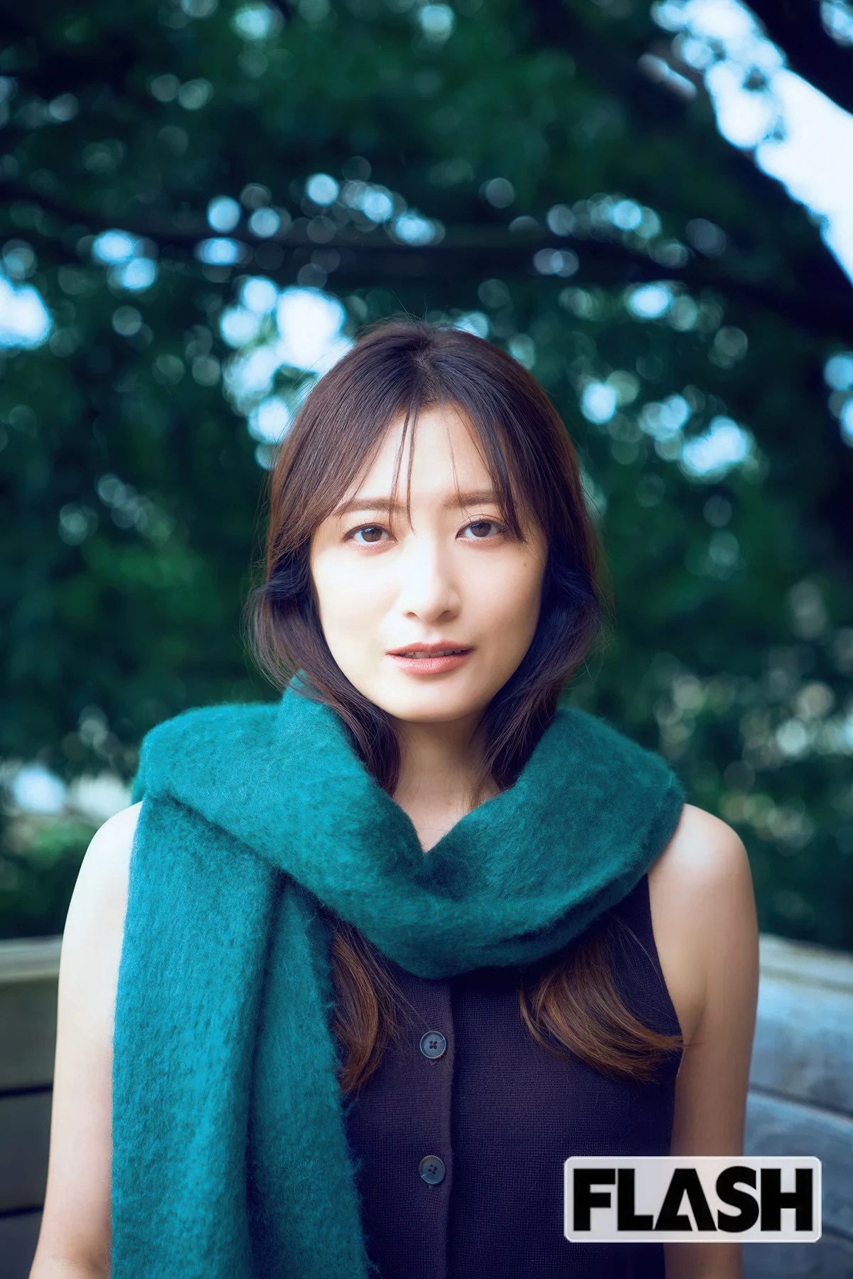 笹崎里菜 Rina Sasazaki 亮相 FLASH 2025年12月30日号