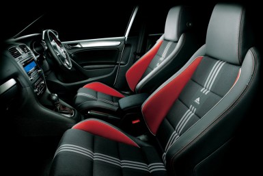 Volkswagen Golf GTi Adidas