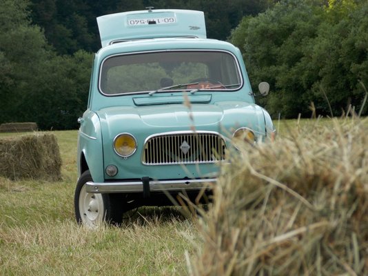 Alfa Romeo R4L- Alfa Romeo Dauphine