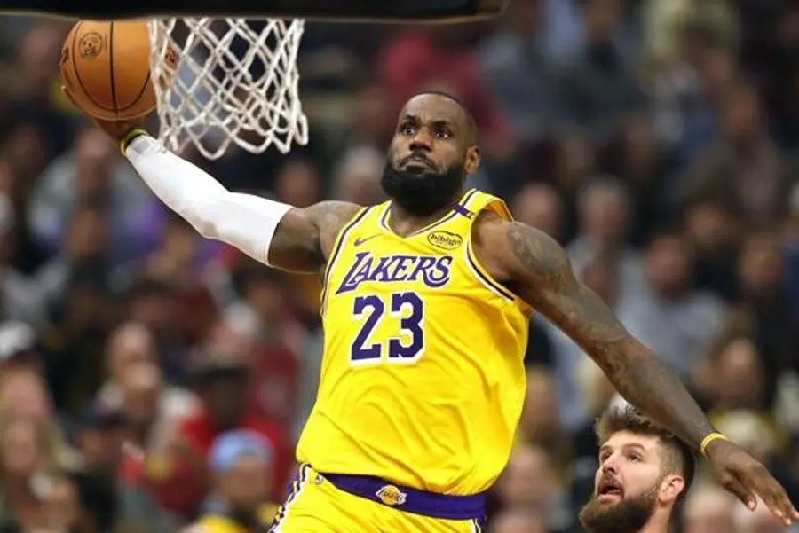 LeBron James set to miss opening games of new NBA season LeBron James set to miss opening games of new NBA season