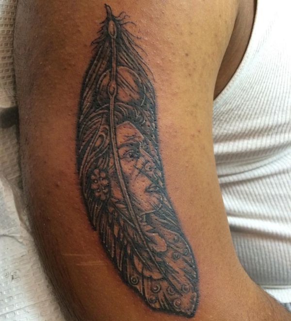 19 Mysterious Native American Feather Tattoos And Meanings - Nexttattoos 662_x_600_jpg