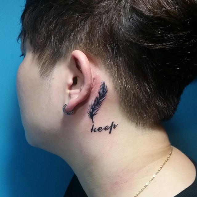 70 Feather Tattoos - Nexttattoos 640_x_640_jpg