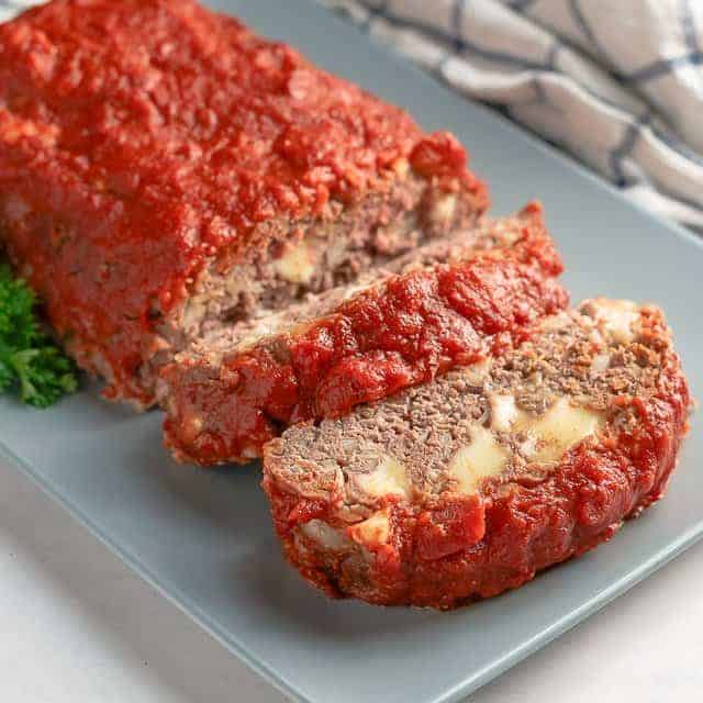 Place beef, onions, red and green peppers, 1/4 cup ketchup, mustard, bread crumbs, eggs, . How Long To Cook 1 Lb Meatloaf At 400 / Traditional Meat