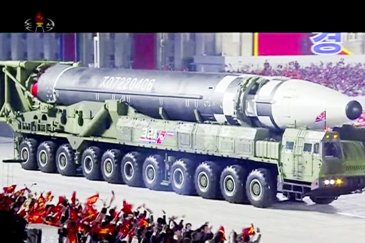 Rudal balistik korut mendarat di jepang, ukraina hancurkan kapal rusia. Kerjasama Dengan Jepang As Berhasil Uji Coba Penangkal Rudal Icbm Yang Menjadi Andalan Korut Niindo