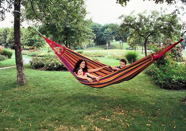 How to Choose the Right Backyard Hammock