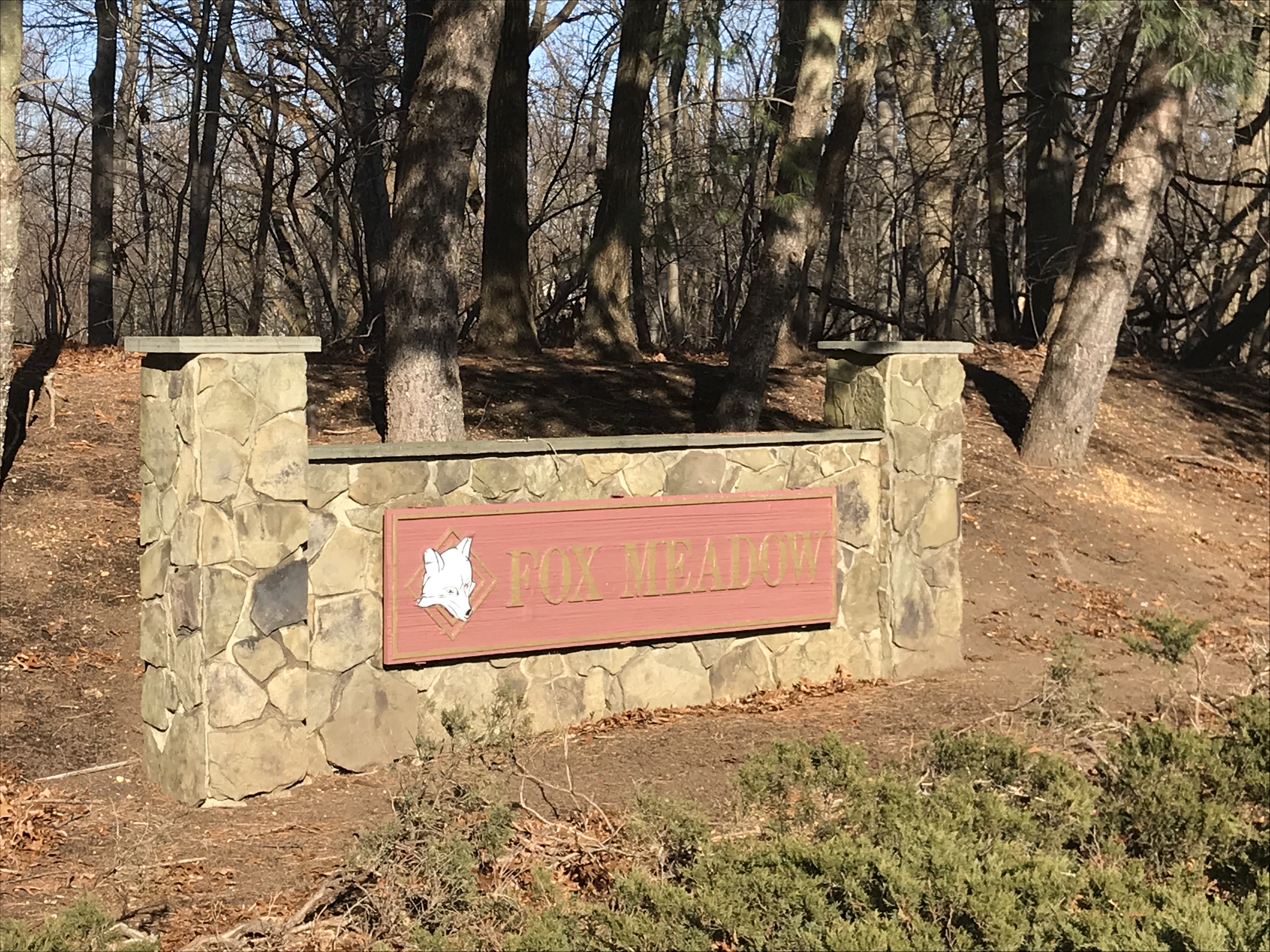 Located in the heart of downtown, this premium corner unit features 3 bedrooms plus 3 full and 1 hal . Fox Meadows Condos East Brunswick New Jersey - NJ Condos.net