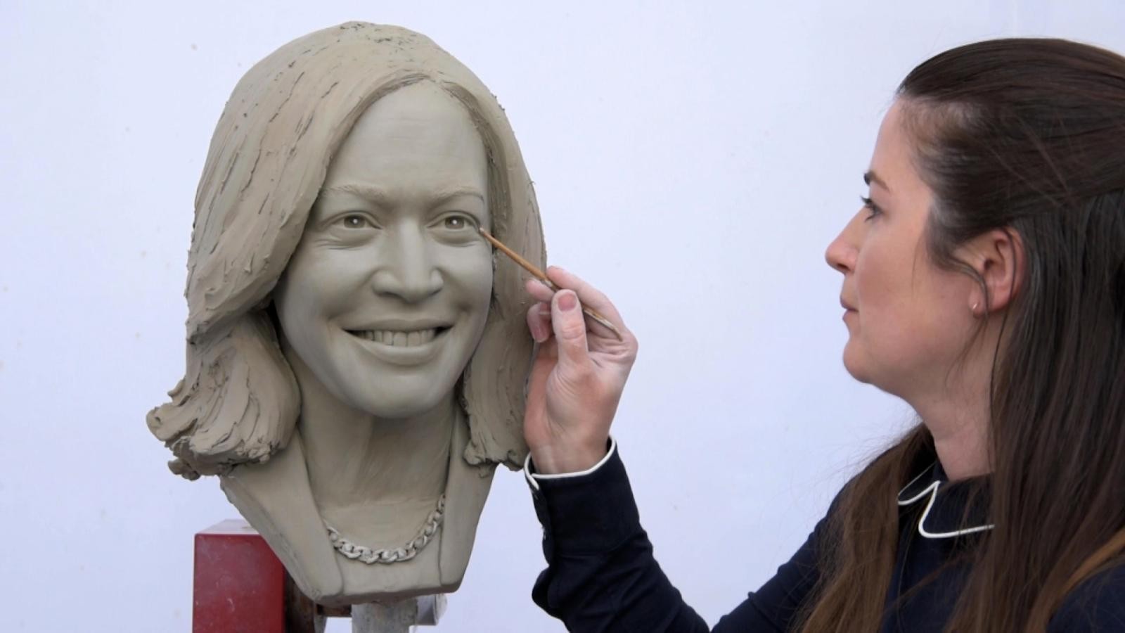 Kamala Harris será la primera vicepresidenta con figura de cera en el museo Madame Tussauds Kamala Harris será la primera vicepresidenta con figura de cera en el museo Madame Tussauds
