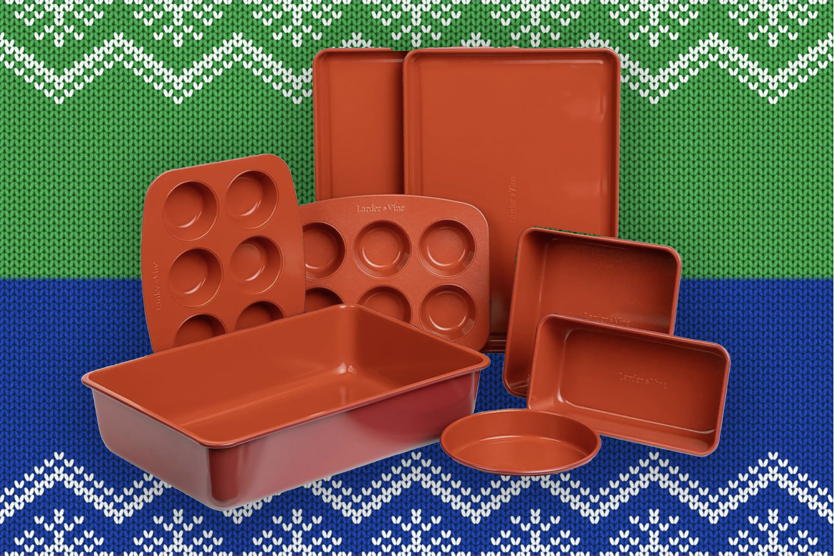 This stackable bakeware set is basically gifting itself to us at 34% off