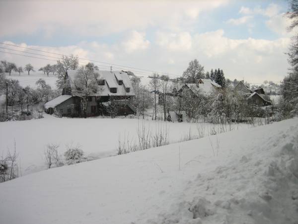 Für brandschäden, die infolge eines übergreifens des feuers entstanden sind, haften eigentümer, mieter oder derzeitige bewohner des wohnraums, der als brandherd . Haus Nr. 20 âDie Werkstattâ in Obermusbach