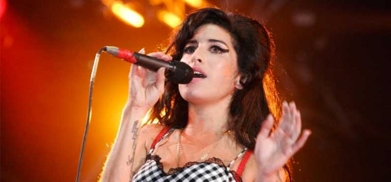 The Unmistakable Contralto: Defining Amy Winehouse's Sonic Signature.