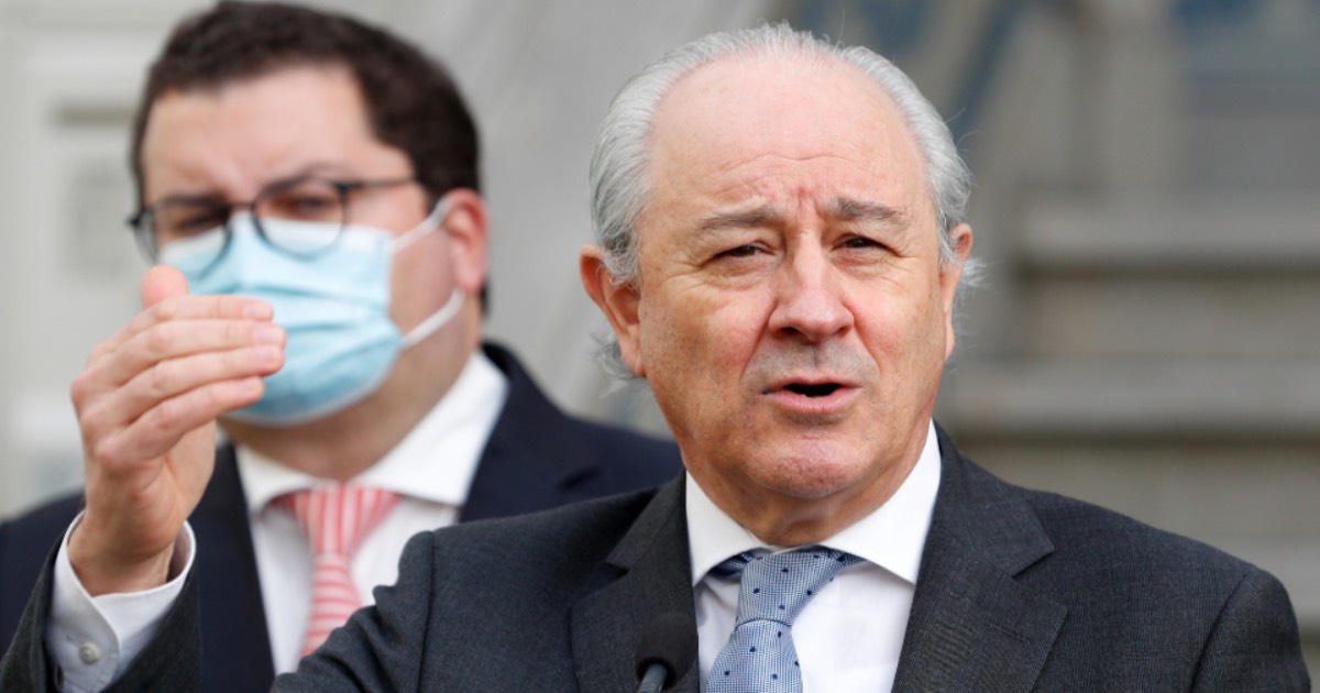 Rui Rio / Rui Rio Clings On As Portugal S Center Right Leader Politico : The 5 star hotel riu guanacaste (24h all inclusive), is situated in guanacaste, costa rica in a seafront location on mata palo beach.riu guanacaste offers guests the best service in addition to a fresh water swimming pool, jacuzzi, gym, sauna and the “renova spa” centre with a range of different treatments.