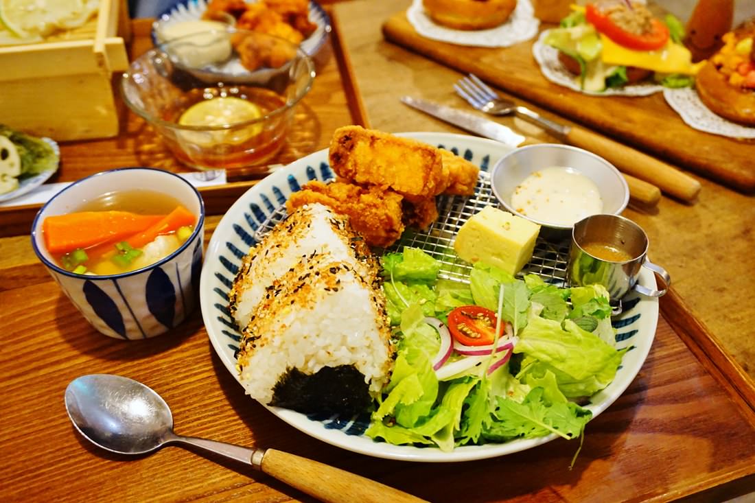 【新北永和美食】日日村a day || 鄉村雜貨風格日式早午餐＂下午茶