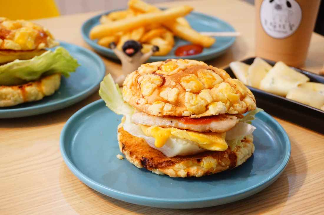 【新北板橋早午餐】臭臉找餐 || 捷運江子翠站＂寵物友善早午餐