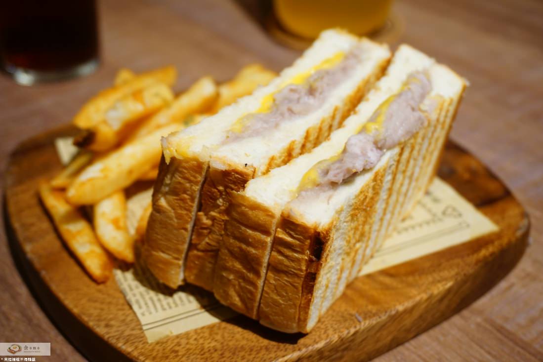 【新北板橋早午餐】榛甜 || 致理科技大學後門工業風早午餐＂爆漿芋泥x鴨賞捲餅