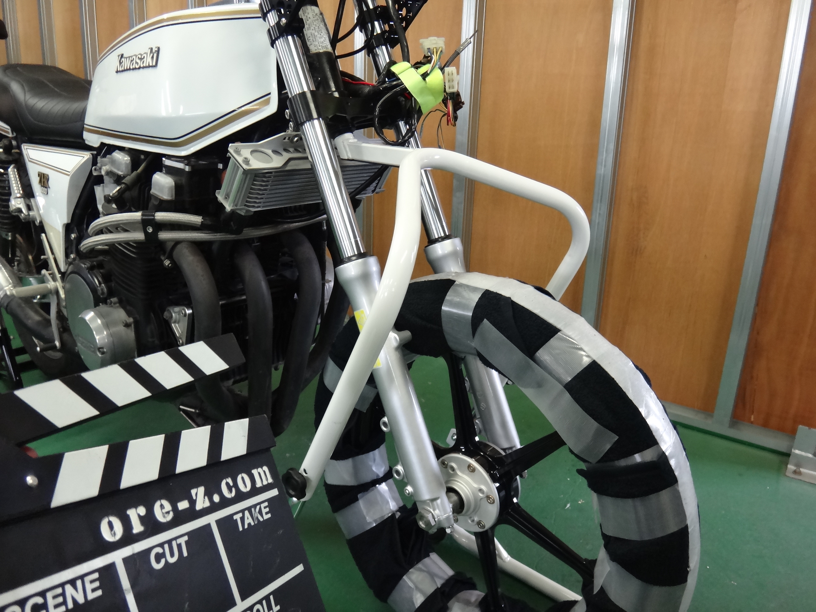 整備】バイクのメンテナンスに圧倒的おすすめ！メンテナンススタンド