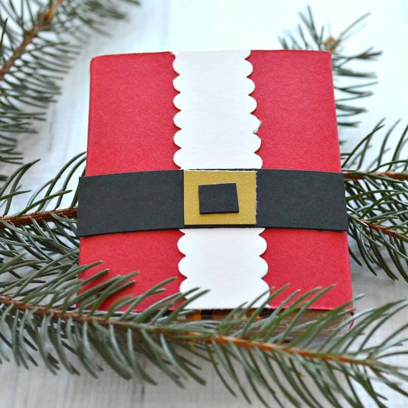 Christmas candy bar wrapper template with holly and gold accents. Diy Christmas Candy Wrapper Organized 31