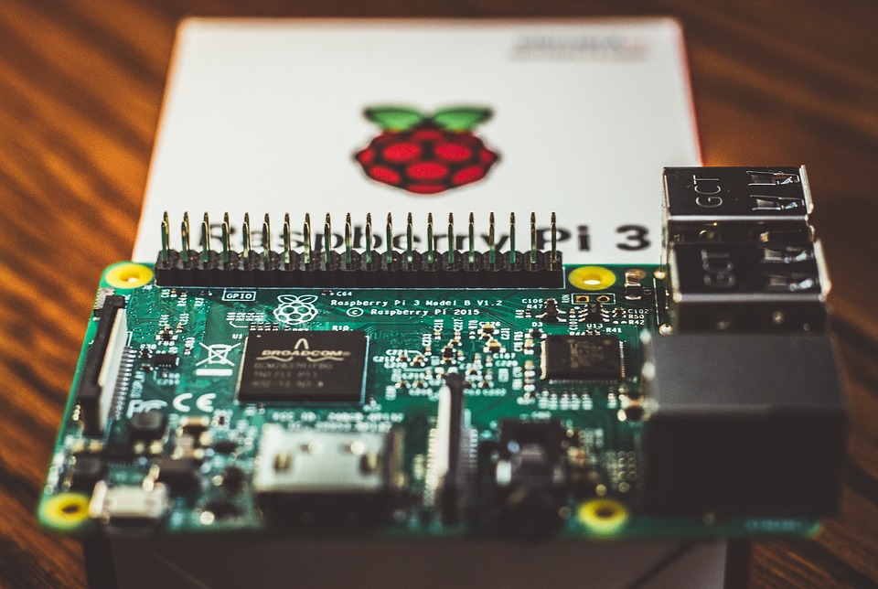 7 Crazy and Fun things to do with Raspberry Pi Otaku Wizard