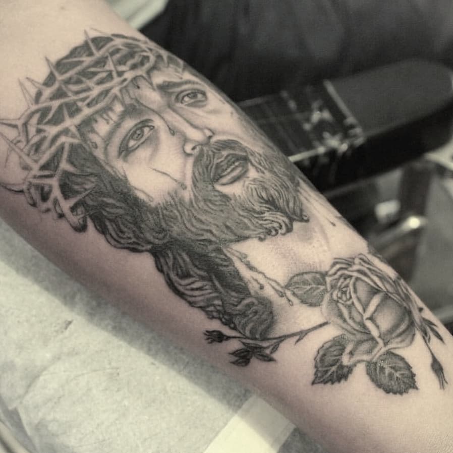 101 Amazing Jesus Tattoos You Need To See! | Outsons | Men's Fashion Tips And Style Guides 898_x_898_jpg