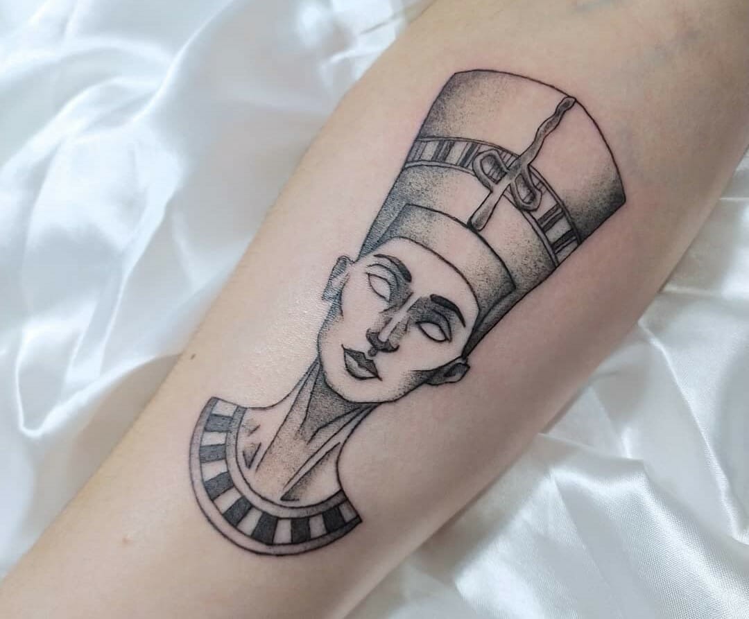 10 Best Nefertiti Tattoo Ideas You Have To See To Believe! | Outsons | Men's Fashion Tips And Style Guides 893_x_1080_jpg