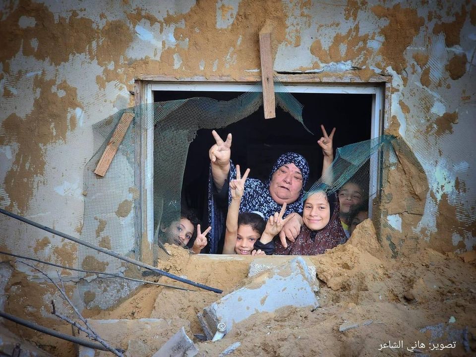 احنا المقاومة .. رسائل أهل غزة من وسط الدمار (شاهد)