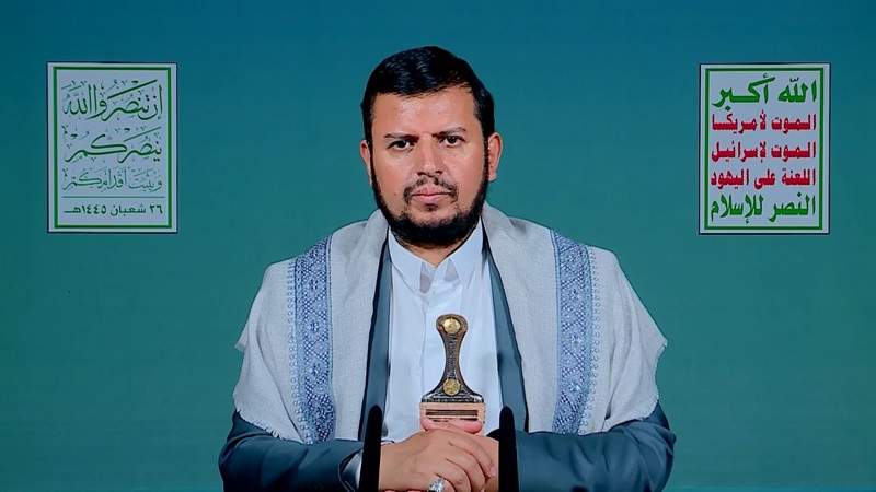 الحوثي: أرقام المجاعة بغزة لا تعكس حجم الكارثة الحقيقية والجريمة بحق الإنسانية الحوثي: أرقام المجاعة بغزة لا تعكس حجم الكارثة الحقيقية والجريمة بحق الإنسانية