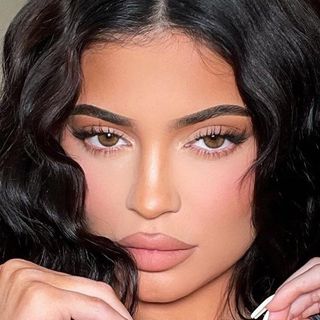 Nah, buat kamu yang mau kenalan lebih dekat dengan keluarga blackpink, berikut adalah profil singkatnya. Top Dior Influencers Parseiq