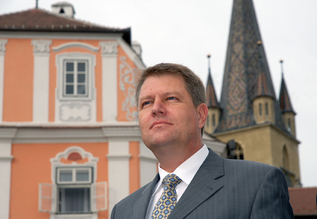 Klaus Johannis E Evanghelic Èi Ce DacÄ Tineri Spre Fericire