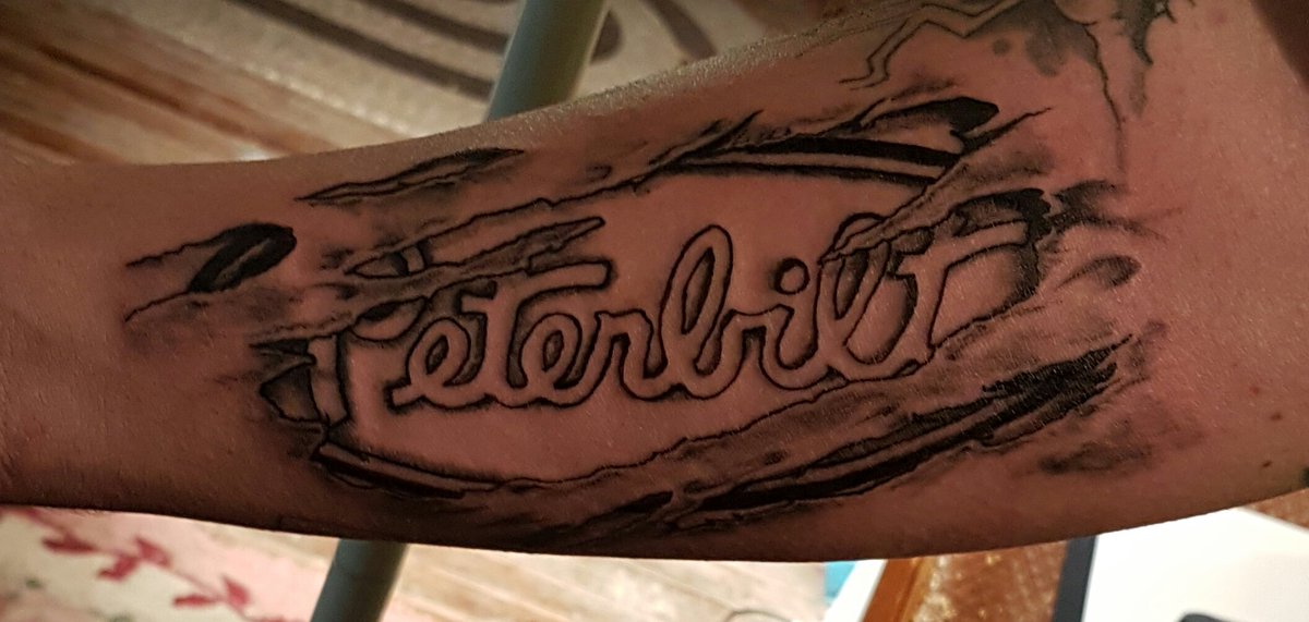 Permanent Lines В Twitter: "#Blackandgrey #Ohiotattooartist #Tattoos #Tattoopics #Truckstuff #Peterbuilt #Truckers #Truckerlife #Cool Https://T.co/0Axmrthdyg" / Twitter 571_x_1200_jpg