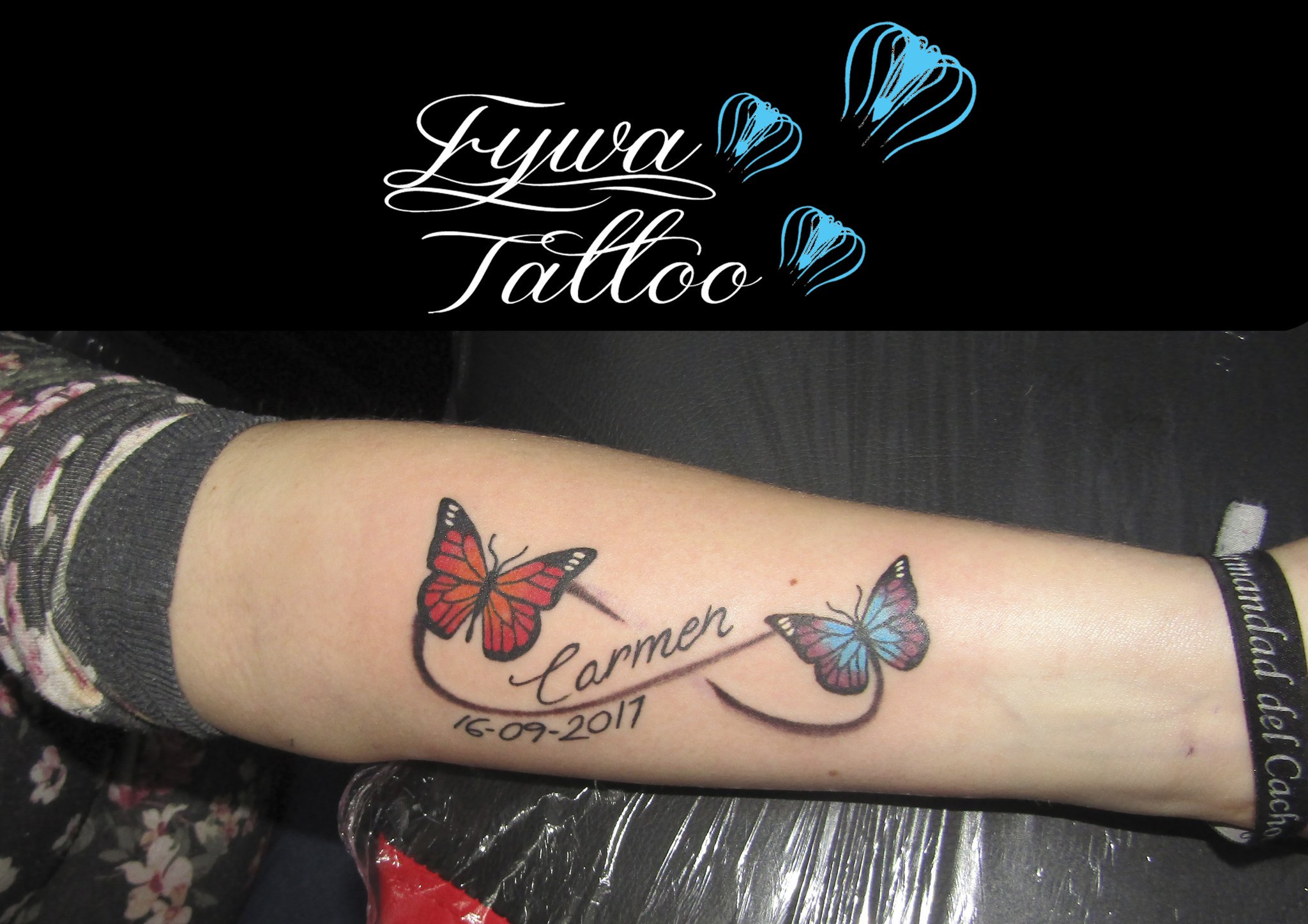Si sientes gran amor por la naturaleza puedes añadir al símbolo . Eywatattoo On Twitter Mariposas Con Infinito Muchisimas Gracias Como Siempre Tattoos Tattooed Tatuaje Inktober Ink Artstudio Arte Art Tattoo Tatuajes Girl Mujeres Chica Cordoba Color Espana Spain Jueves Man Tinta Blackandwhite