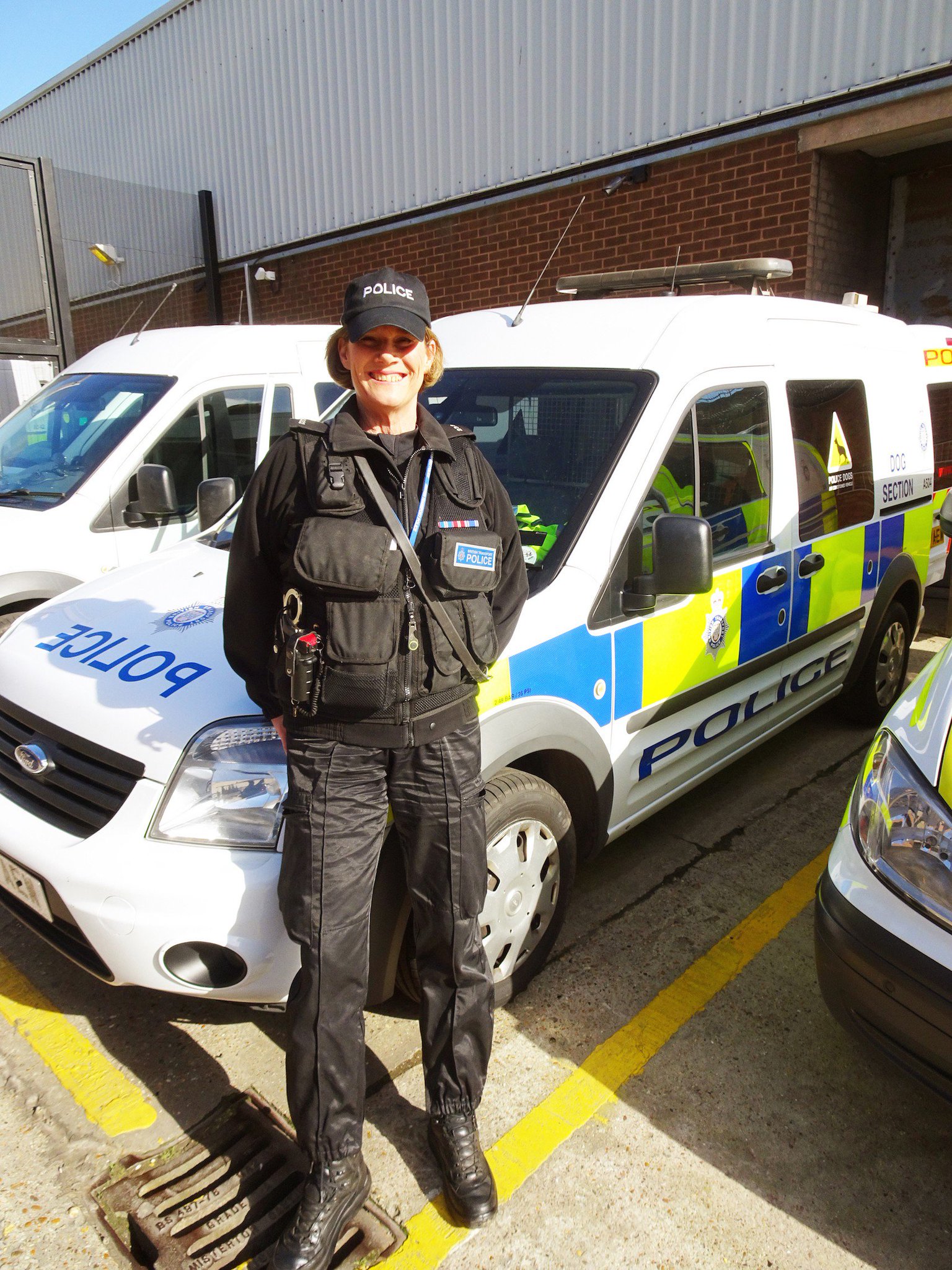 British Transport Police On Twitter Pc Nikki Gibbins Has Worked In Policing For More Than 30 Years One Of The Very First Female Car Drivers Within The Police One Of The